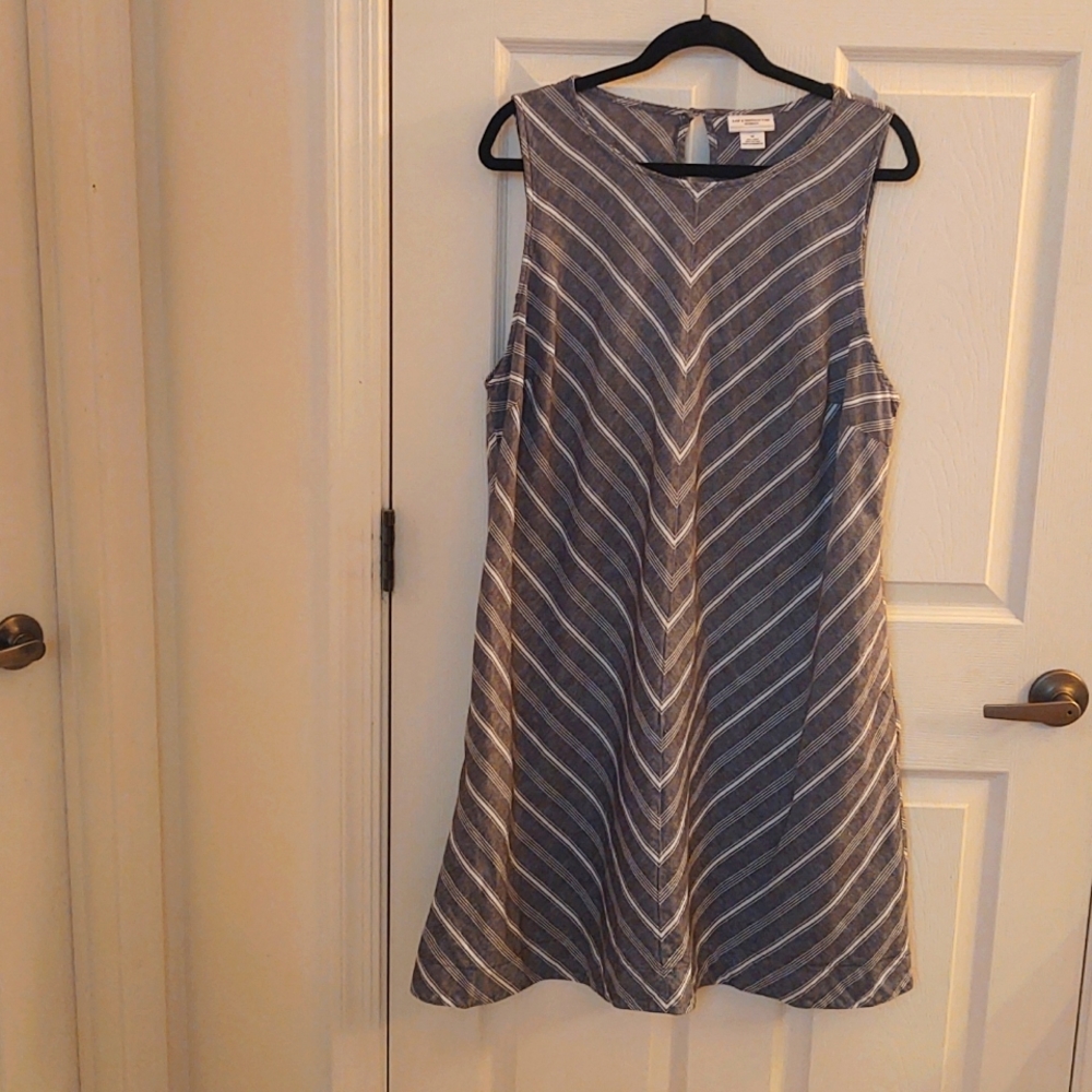 Liz Claiborne Dress Gray and white Linen Size 1x
